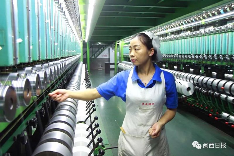 走进面料市场的时尚与品质